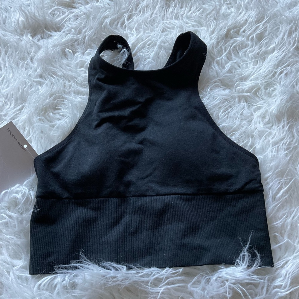 🆕PINK‎ HIGHNECK RACERBACK SPORTS BRA